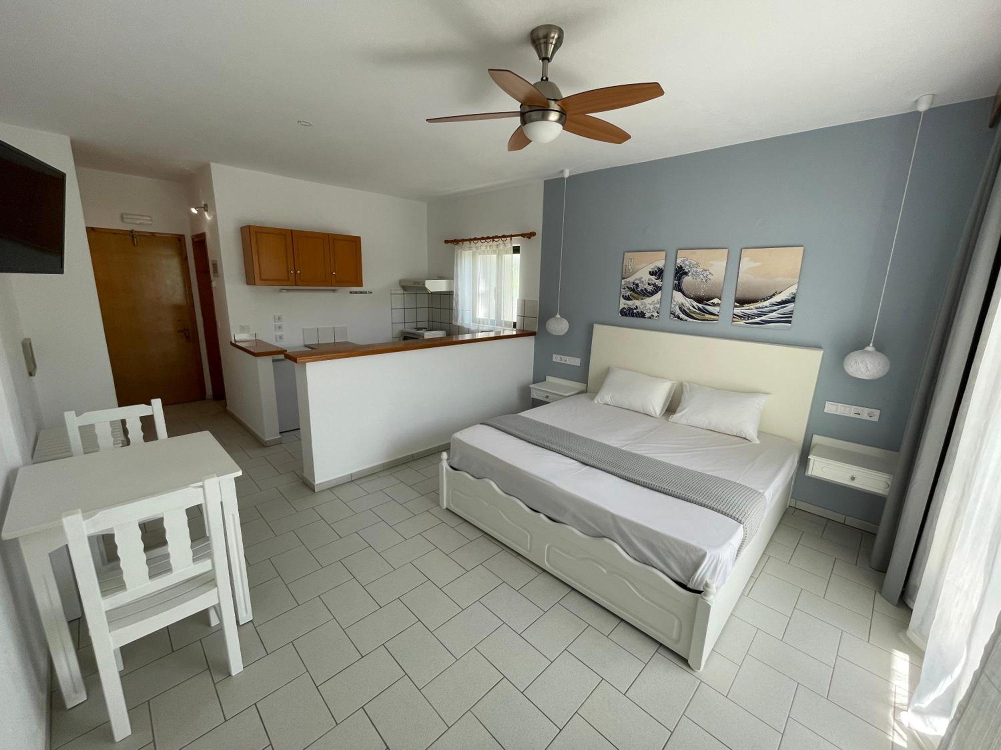 Adult Only - Hotel Suzanna Achladies  Exterior photo