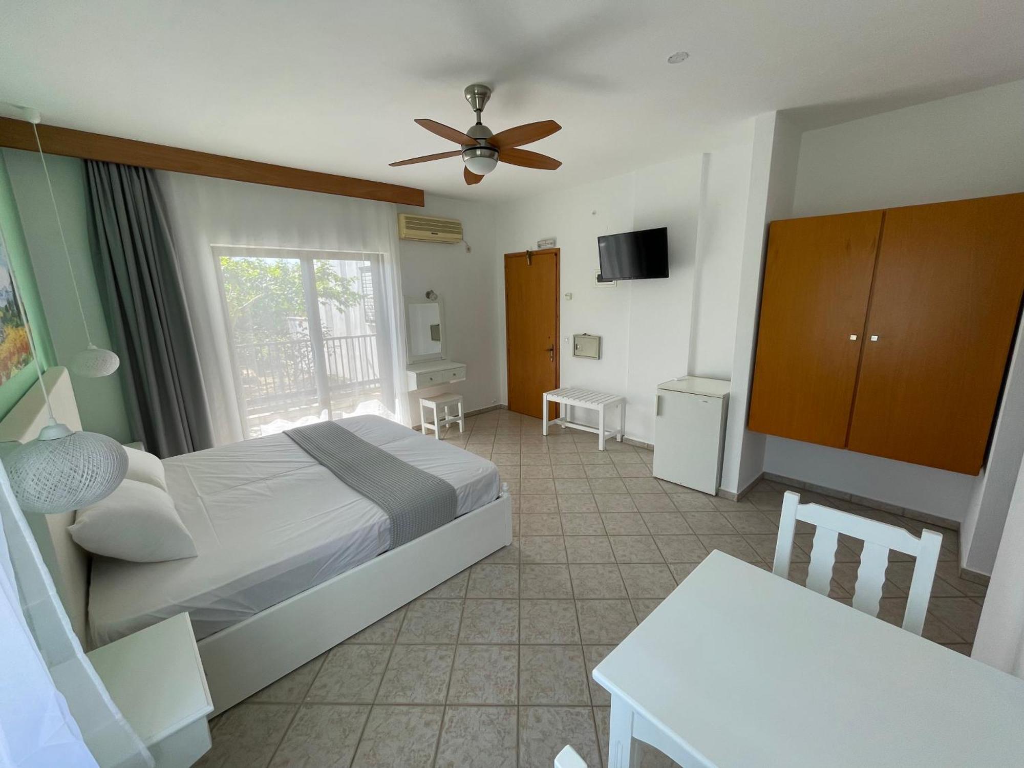Adult Only - Hotel Suzanna Achladies  Exterior photo