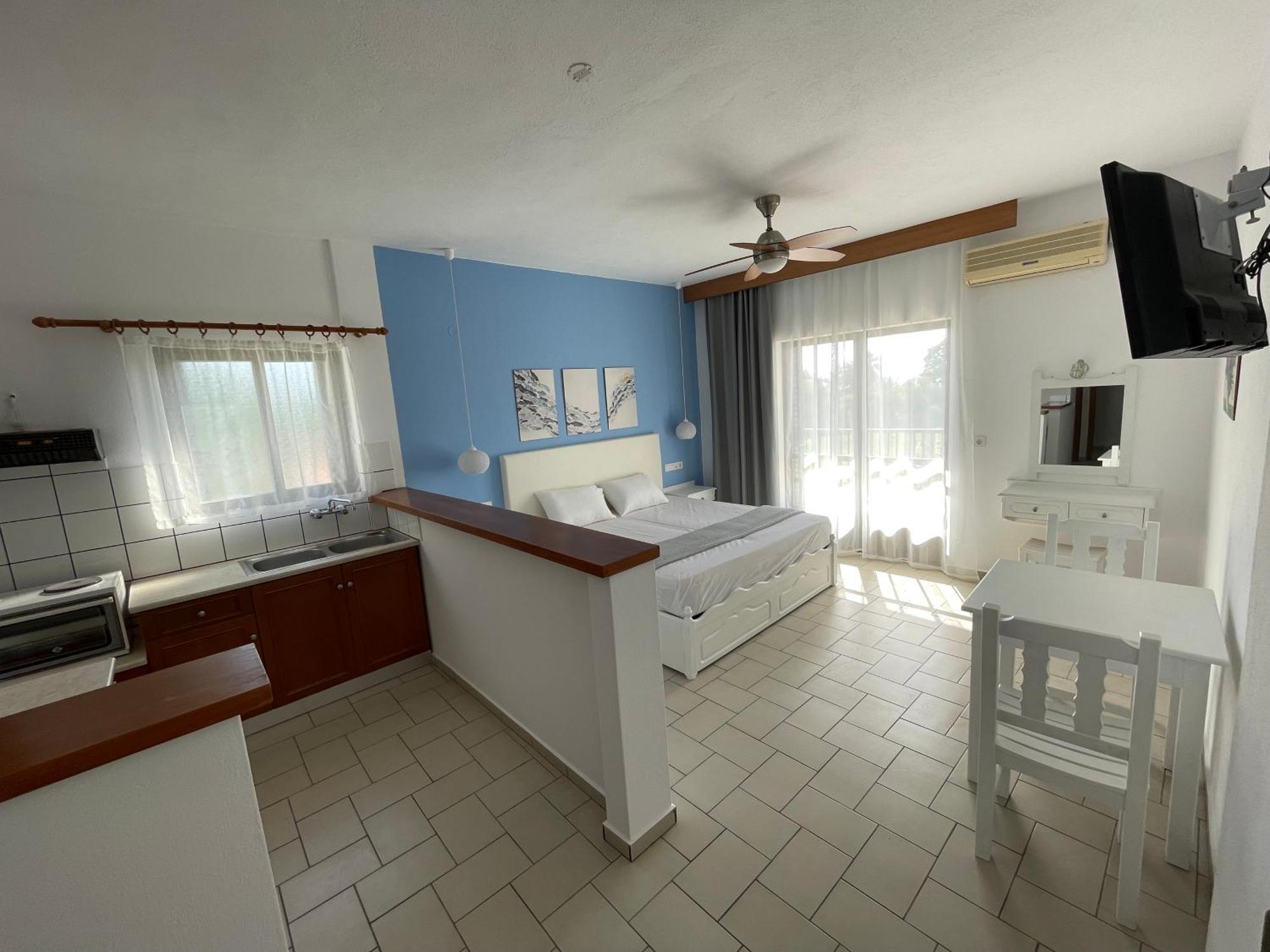 Adult Only - Hotel Suzanna Achladies  Exterior photo