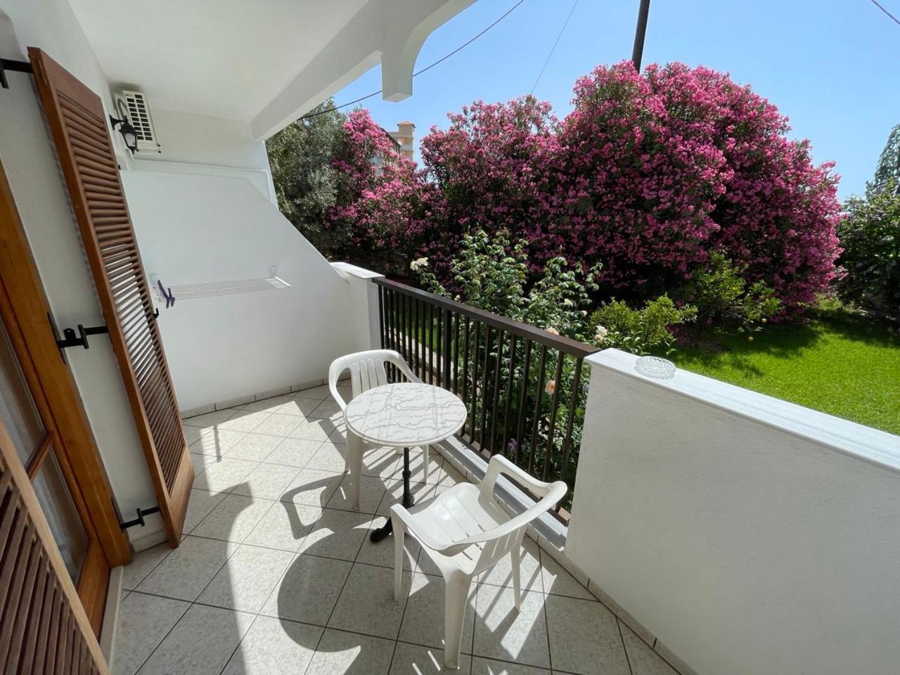 Adult Only - Hotel Suzanna Achladies  Exterior photo