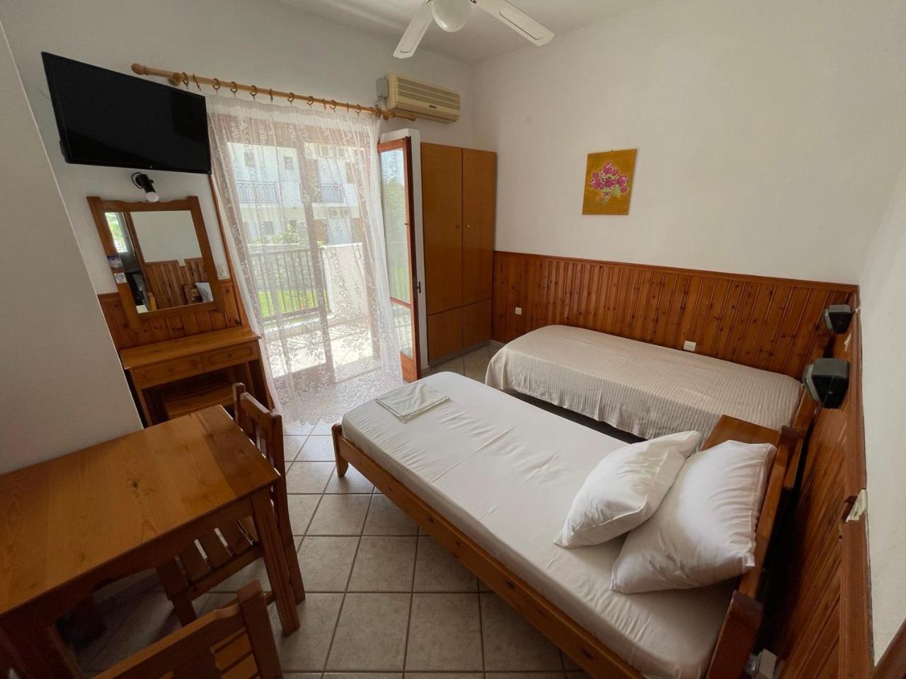 Adult Only - Hotel Suzanna Achladies  Exterior photo